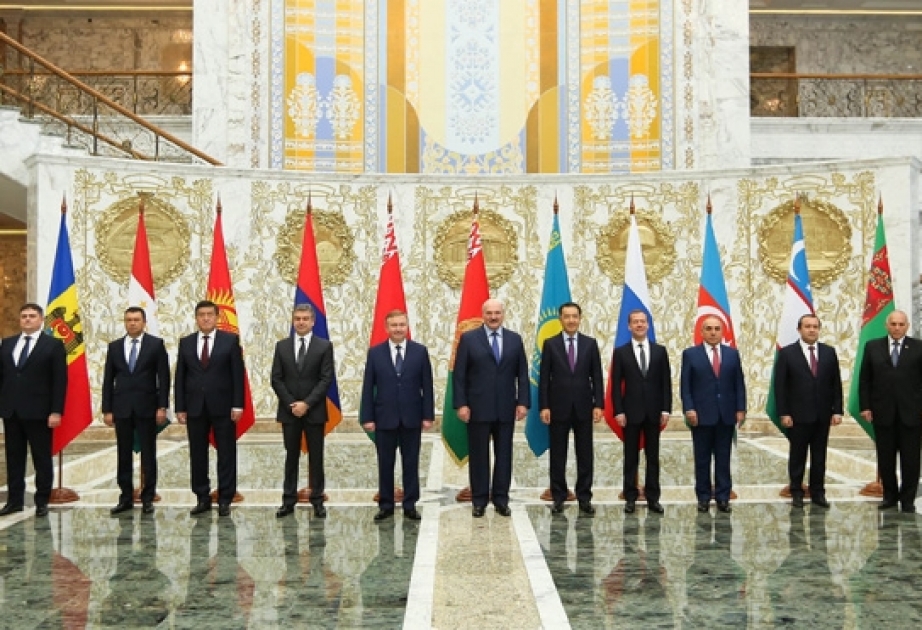 Президент Беларуси встретился с руководителями правительственных делегаций государств-участников СНГ