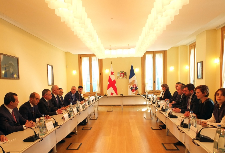 Le ministre azerbaïdjanais de l’Economie rencontre le président géorgien à Tbilissi