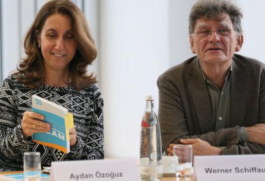 Berlin: Islam-Handbuch für deutsche Journalisten