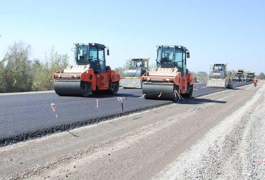 Präsident Ilham Aliyev stellt 2,1 Mio. Manat für Straßenbau in Balakan bereit