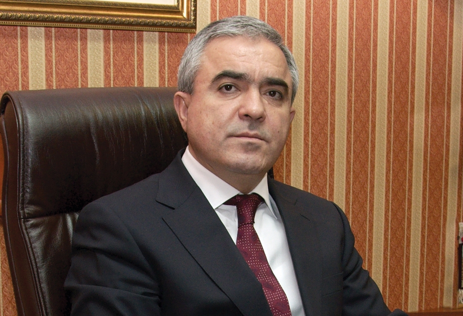 Azerbaijani diaspora head receives Moldova`s highest state award