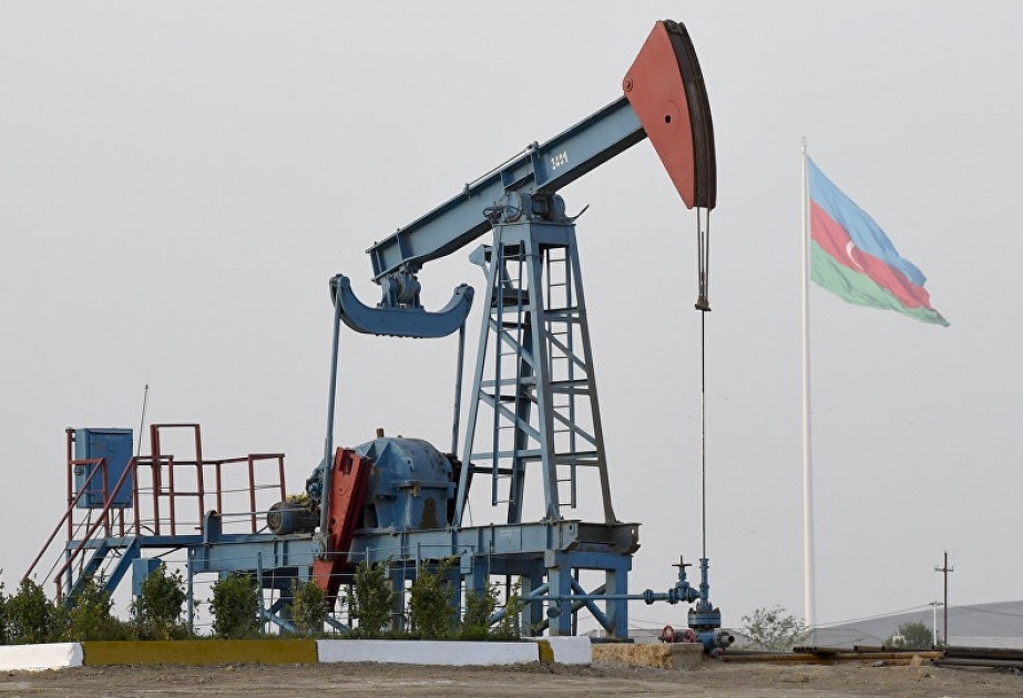 Азербайджанская нефть продается за 44,78 доллара