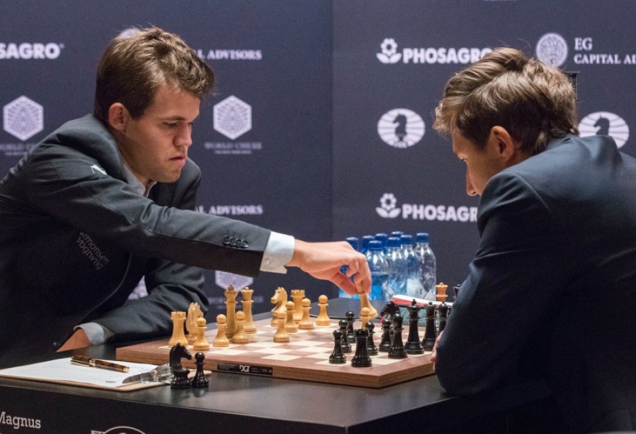 Erste Partie im Kampf zwischen Magnus Carlsen und Sergej Karjakin geht mit Remis zu Ende