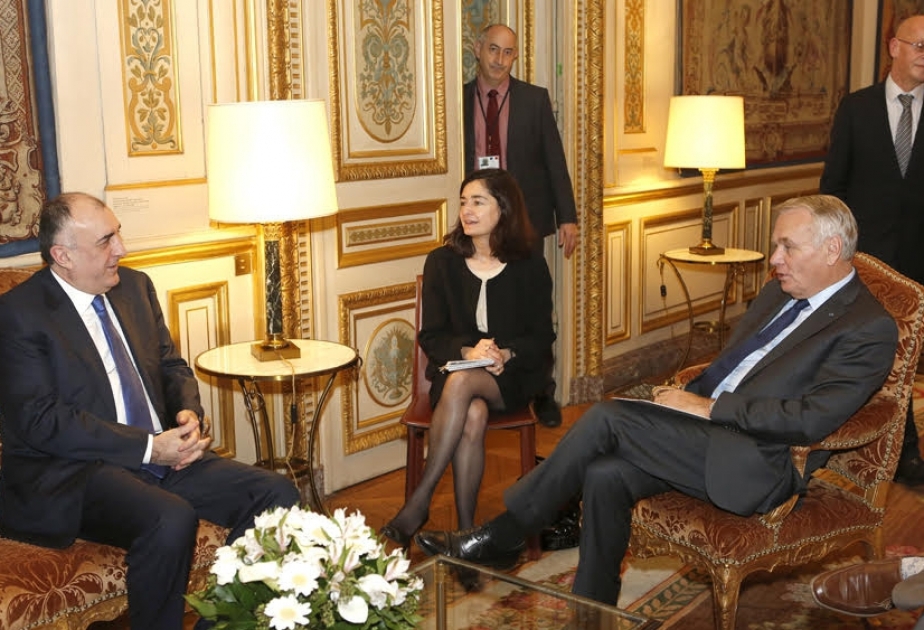 阿塞拜疆与法国各领域的关系不断发展