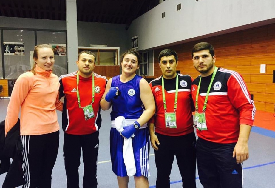 Azerbaijani female boxers into European Championship semifinal
