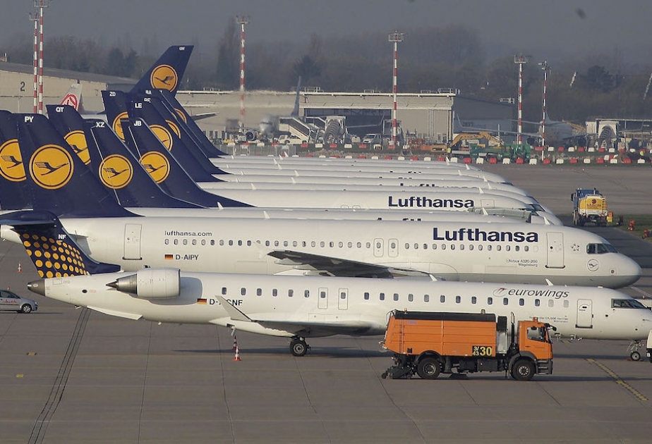 Lufthansa cancels 876 flights due to pilots' strike