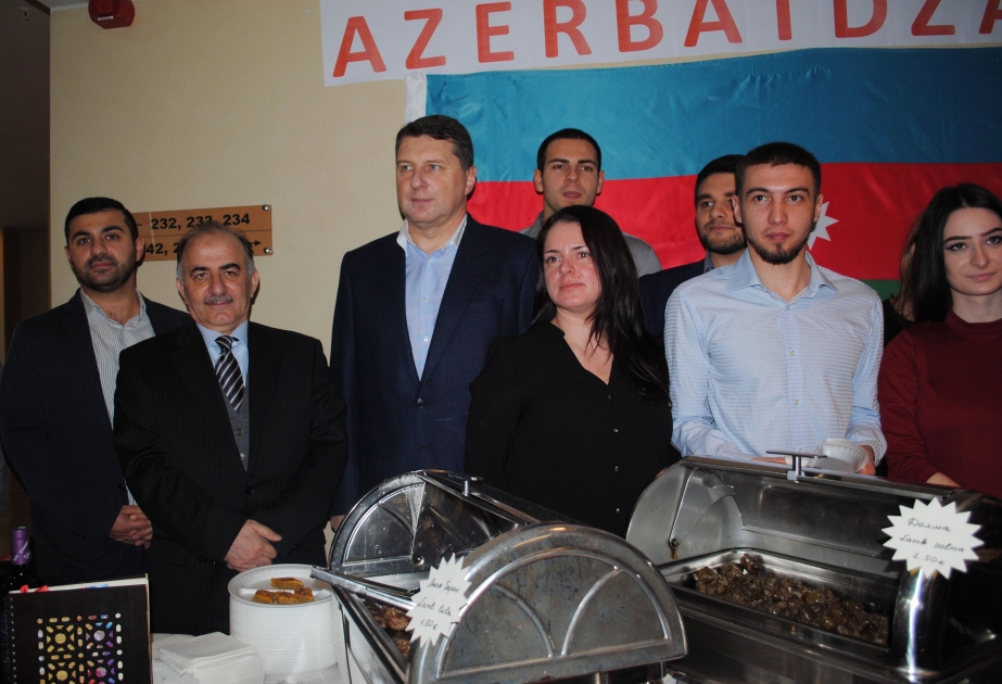 阿塞拜疆驻拉脱维亚大使馆参加国际圣诞节慈善博览会