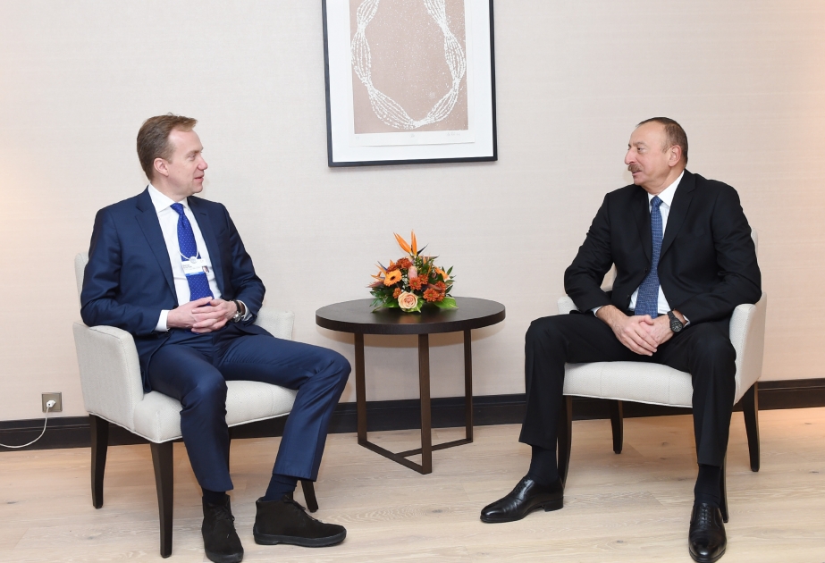 President Ilham Aliyev met with Norwegian FM in Davos VIDEO