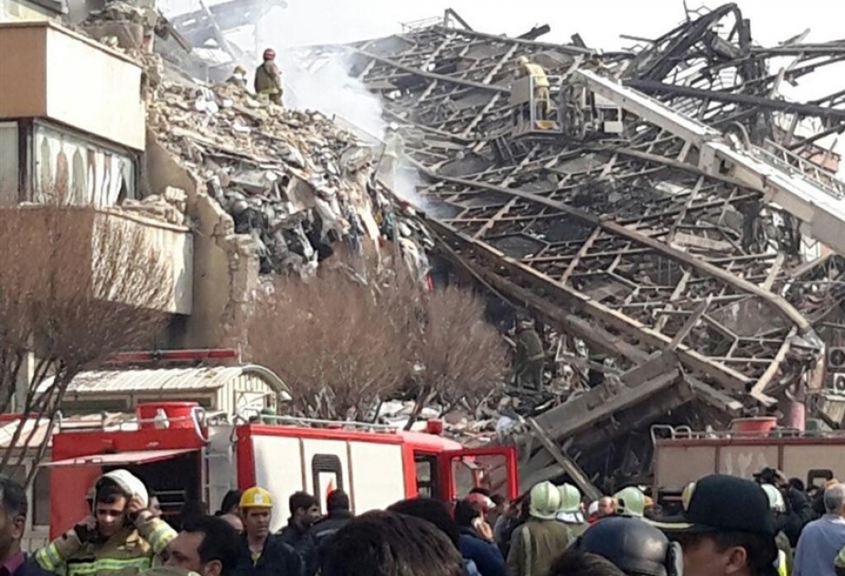 В Тегеране обрушилось здание, посольства эвакуированы ВИДЕО