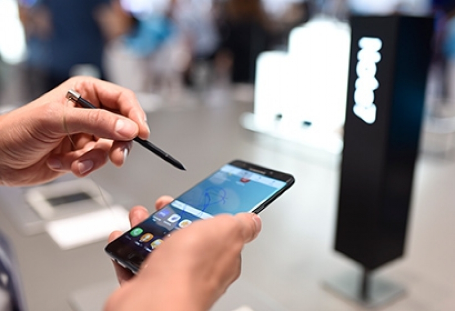 “Samsung” “Galaxy Note 7” smartfonlarının partlama səbəbini açıqlayıb