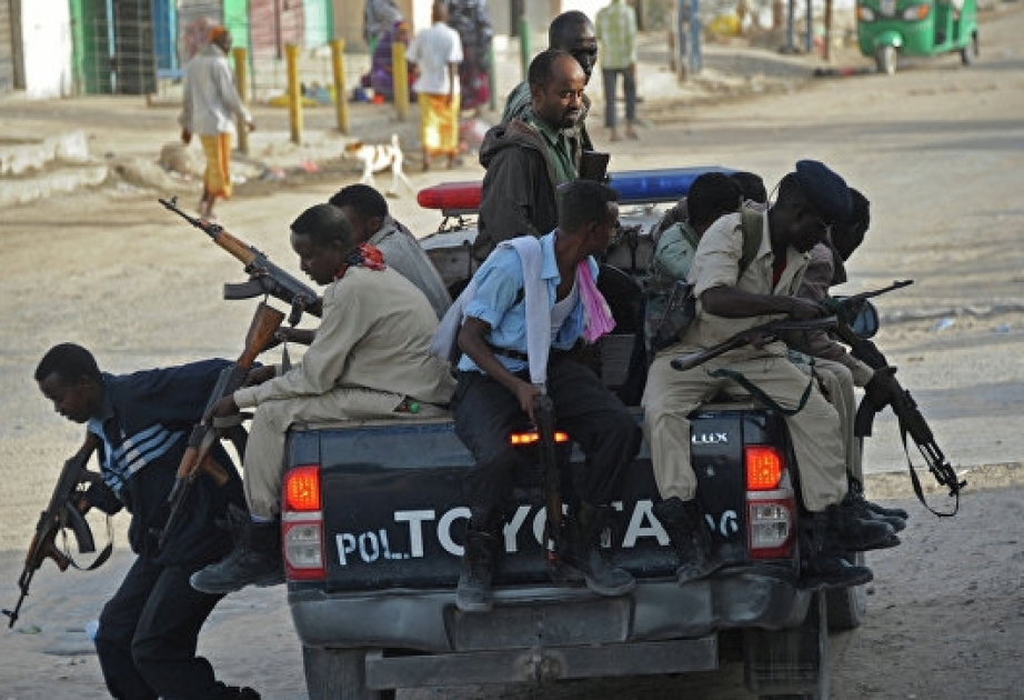 Somalia: Al-Shabab attack at Mogadishu hotel 'kills 13'