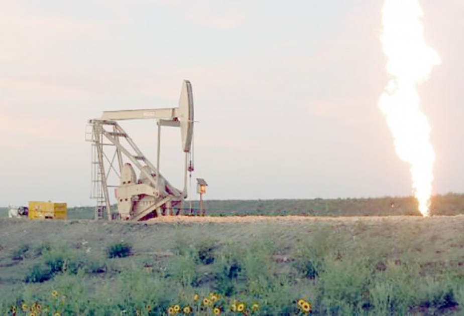 Азербайджан в этом году увеличит добычу природного газа, а добычу нефти снизит