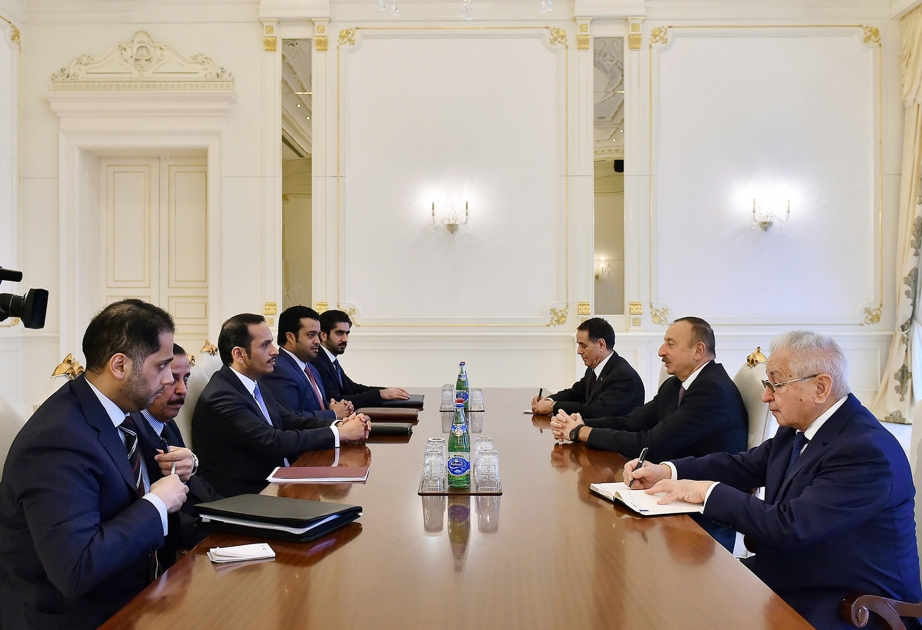 Präsident Ilham Aliyev empfängt eine Delegation um Außenminister von Katar VIDEO