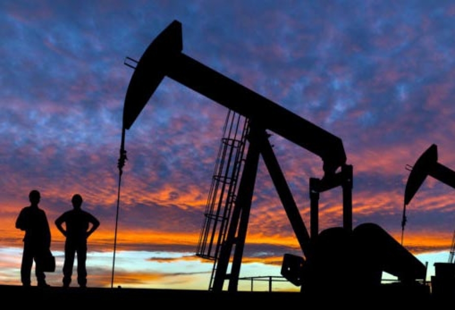 Rusiya 2017-2019-cu illərdə neftin qiymətinin 40-60 dollar/barrel olacağını proqnozlaşdırır