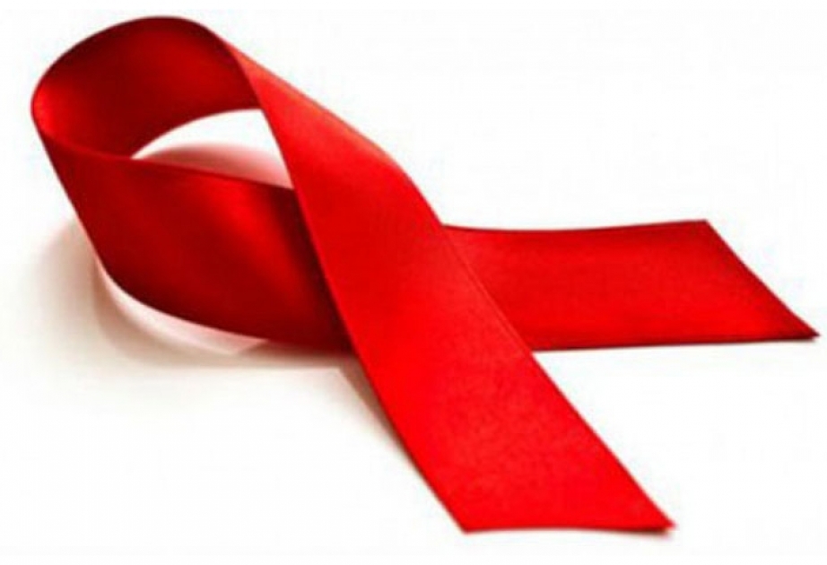 В Азербайджане функционирует сеть из 50 стационарных и добровольных консультаций для ВИЧ-обследования
