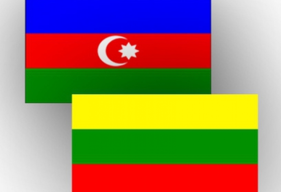 Azerbaijani President congratulates Lithuanian counterpart on public holiday