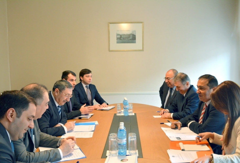 Consultations politiques entre les ministères des Affaires étrangères d’Azerbaïdjan et de Palestine