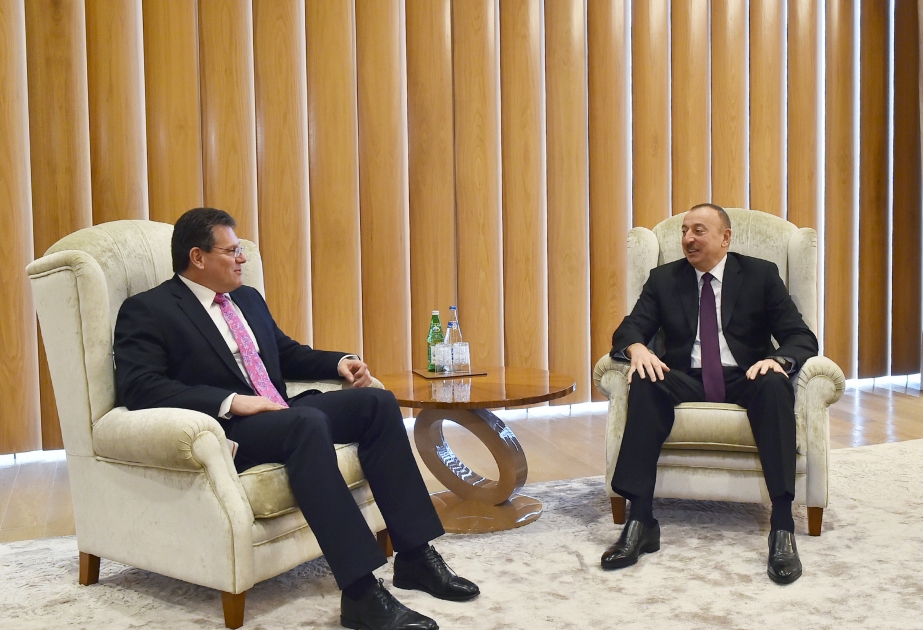 伊利哈姆·阿利耶夫总统会见欧盟委员会能源联盟副主席