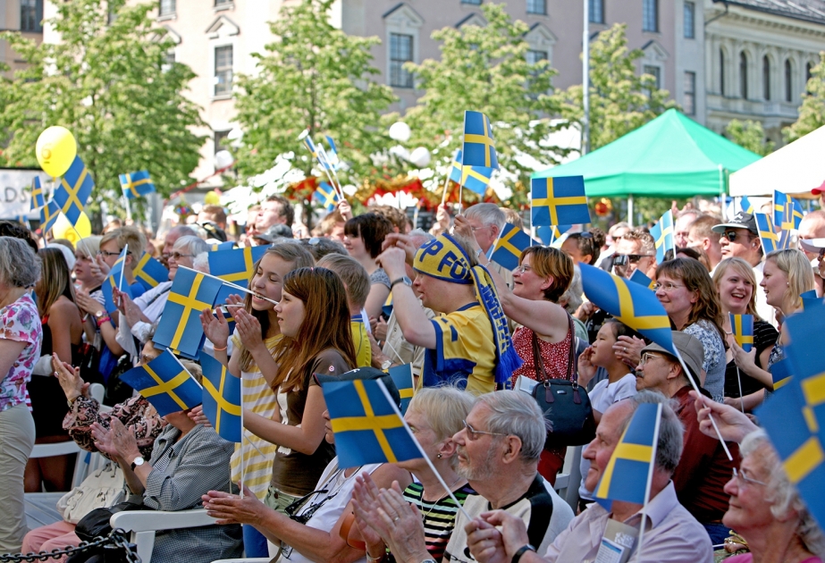 Keçən il İsveçdə əhalinin son 150 ildən artıq dövrdə ən yüksək illik artımı qeydə alınıb