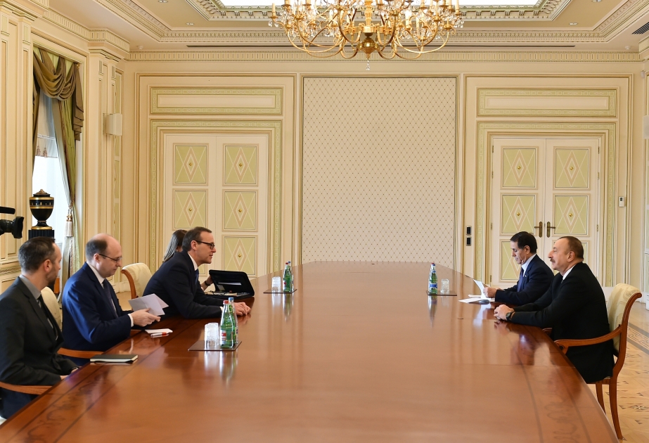 Президент Азербайджана Ильхам Алиев принял делегацию во главе с заместителем министра иностранных дел Великобритании ОБНОВЛЕНО ВИДЕО