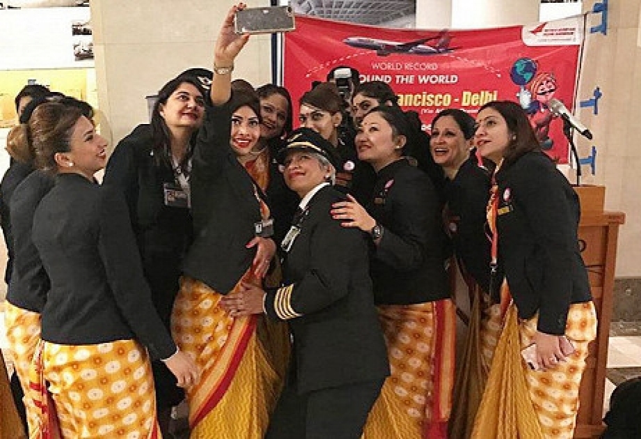 Air India выполнила первый в мире кругосветный женский рейс
