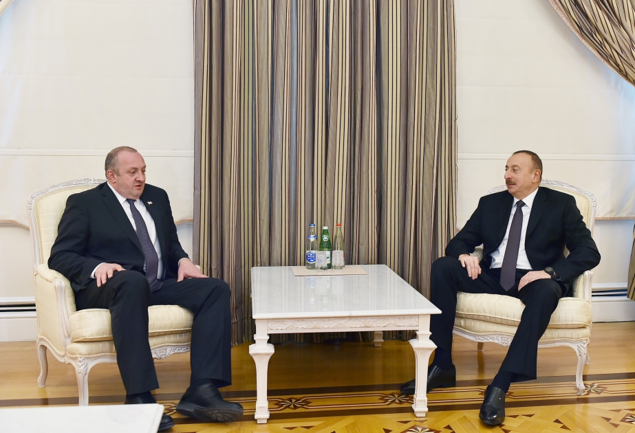 Azərbaycan Prezidenti İlham Əliyev Gürcüstan Prezidenti Giorgi Marqvelaşvili ilə görüşüb VİDEO