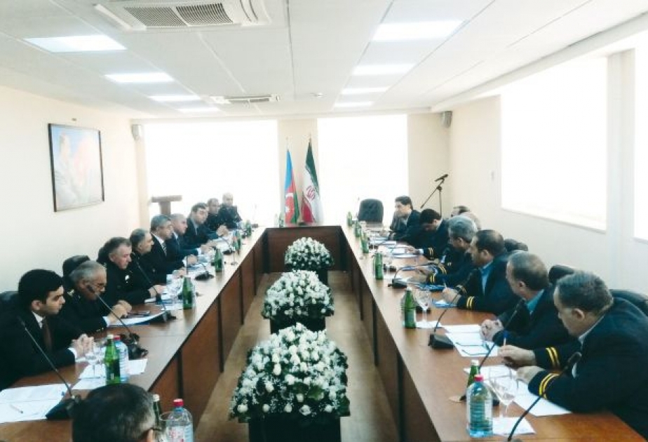 Azerbaijan, Iran discuss easing border crossing
