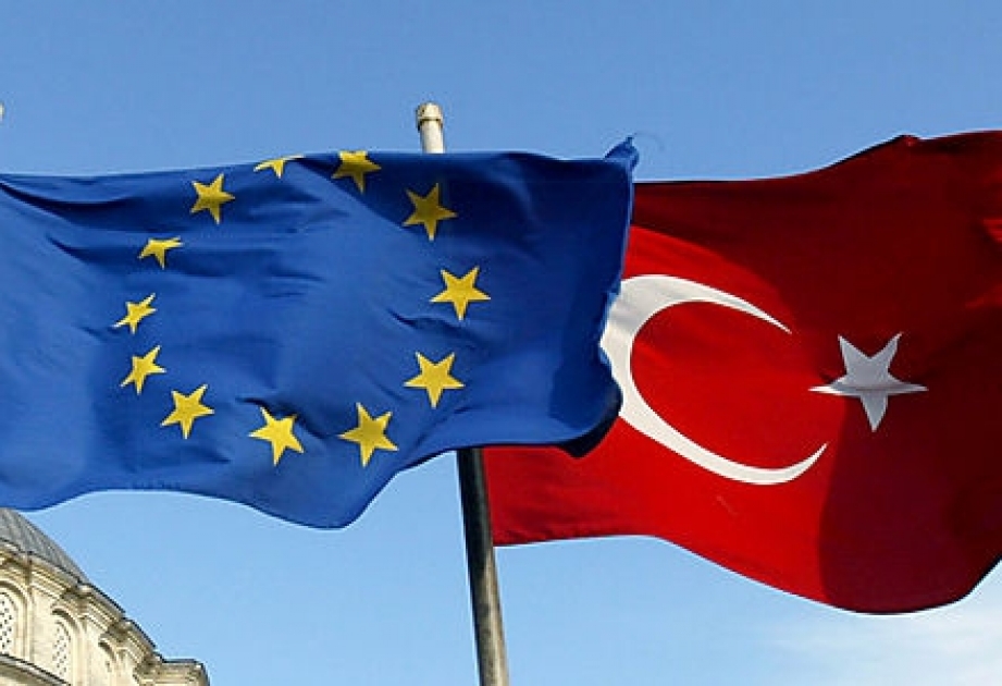 Avropa İttifaqı komissarı Türkiyə ilə əməkdaşlığın yeni formatına tərəfdardır