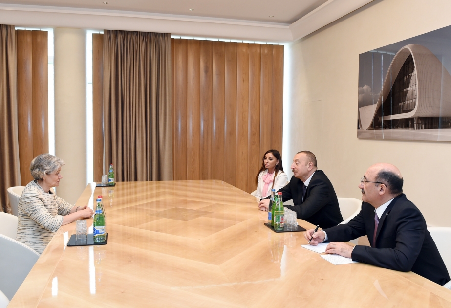 President Ilham Aliyev and first lady Mehriban Aliyeva met with UNESCO Director General VIDEO