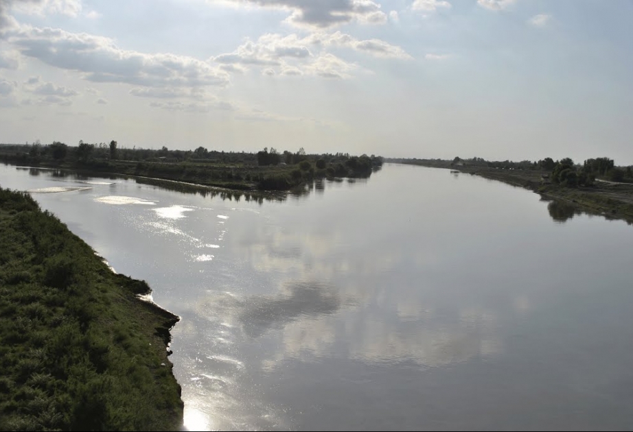В пункте Новрузлу реки Араз отмечено понижение уровня воды на 23 см