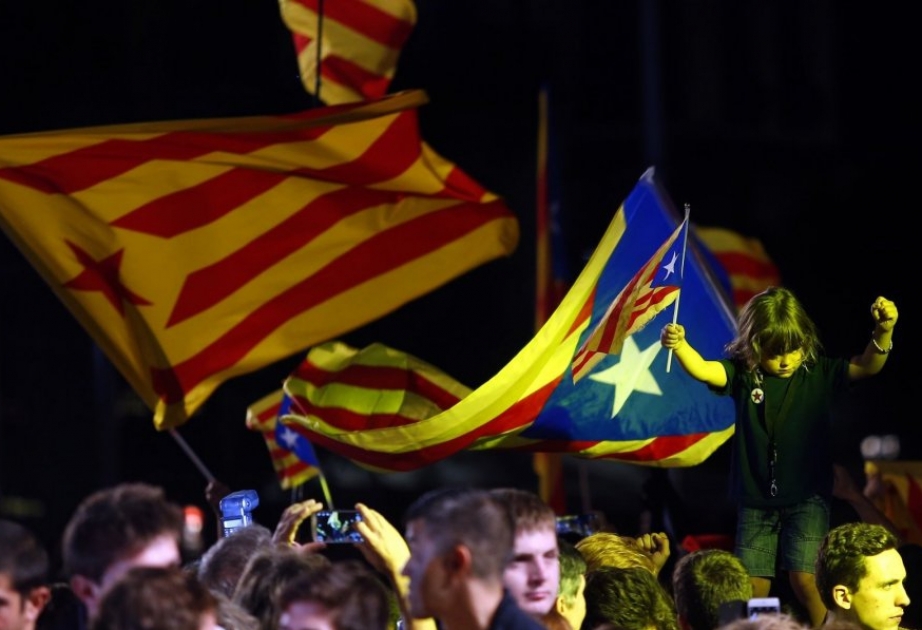 El Pais: Madrid referendum keçirməyə mane olsa, Kataloniya müstəqilliyini elan edəcək