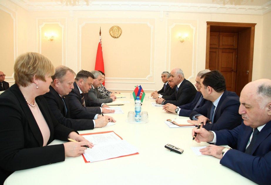 探讨扩大阿塞拜疆与白俄罗斯经济合作的问题