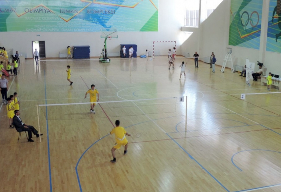 Badminton üzrə zona birinciliyində 120 idmançı mübarizəyə qoşulub VİDEO