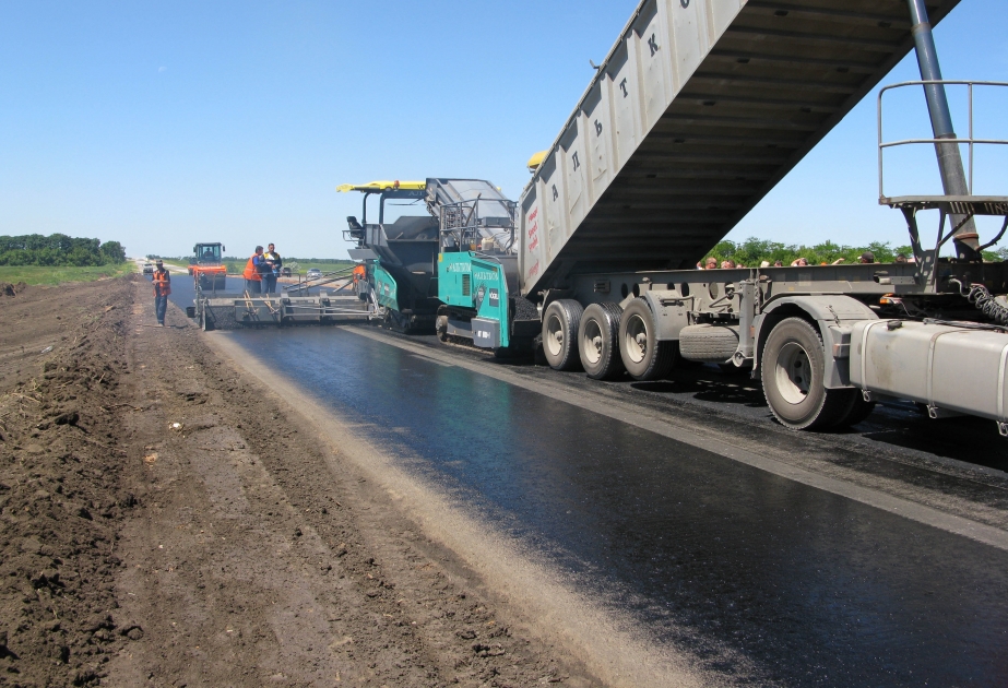 Construction routière : 5,3 millions d manats pour la route Khirdalan-Binagadi-Balakhany