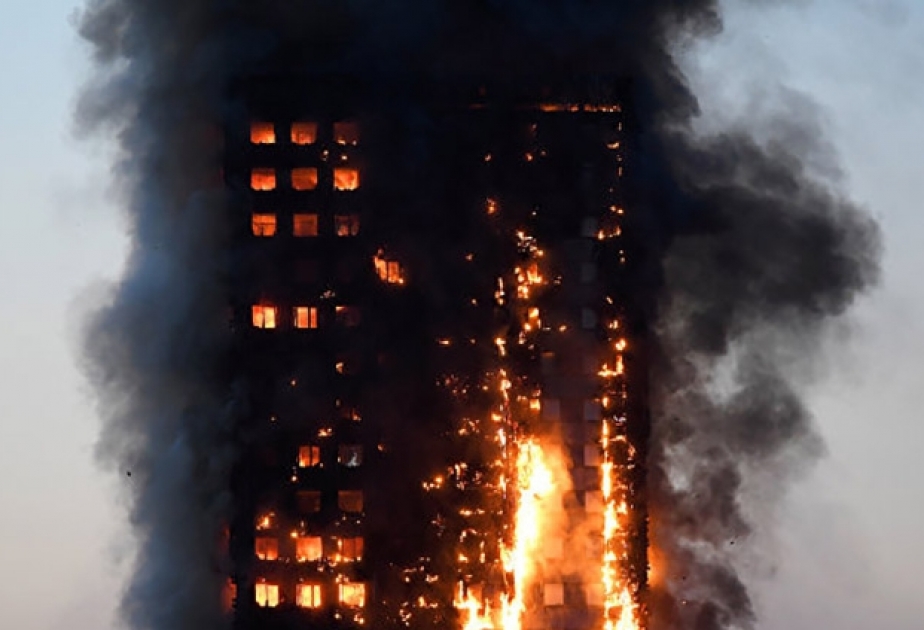إصابة 30 شخصا على الأقل في حريق برج سكني في لندن