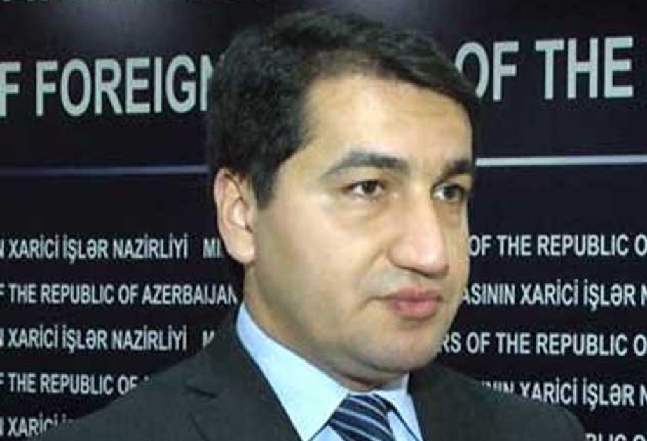 Hikmat Hajiyev: Armenien sucht die Lösung des Konflikts im substantiellen Verhandlungsweg zu verhindern