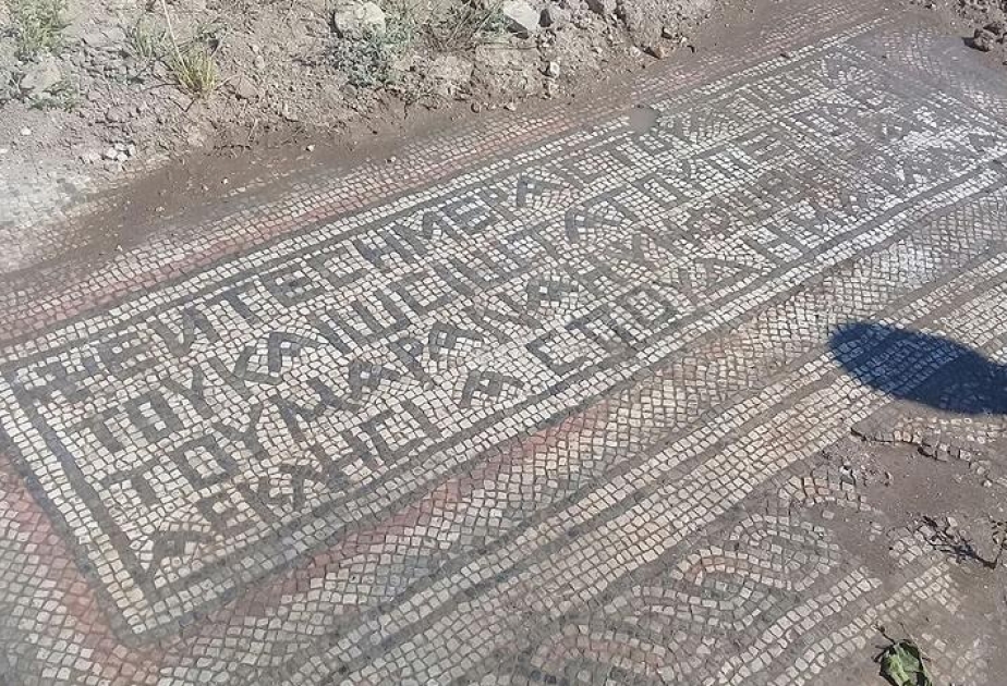 Türkiyədə daha bir qədim mozaika döşəmə tapılıb