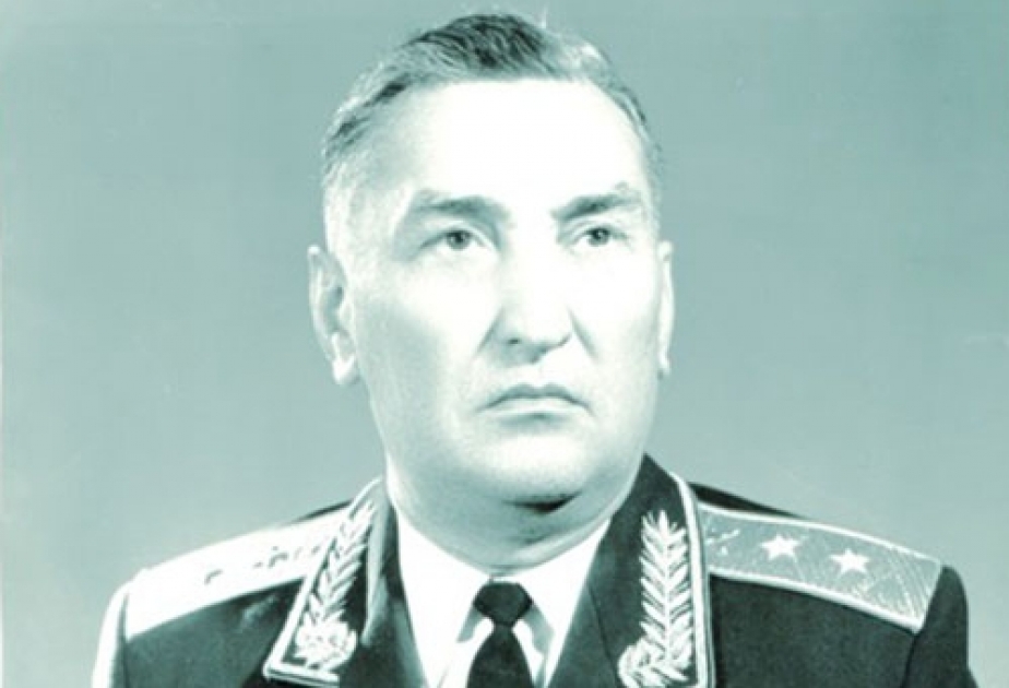 General-leytenant Hüseyn Rəsulbəyov-100  Görkəmli general və dövlət xadimi