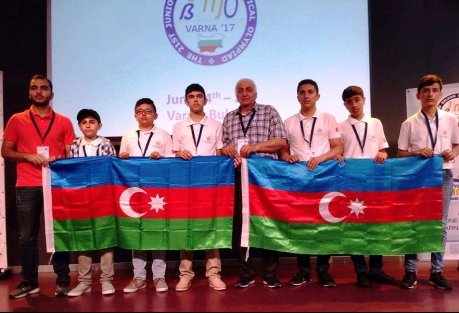 Azərbaycan məktəbliləri Beynəlxalq olimpiadada medallar qazanıblar