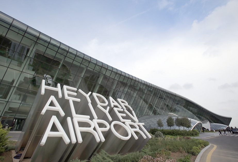 В июне Международный аэропорт Гейдар Алиев добился самого большого показателя по росту пассажиропотока