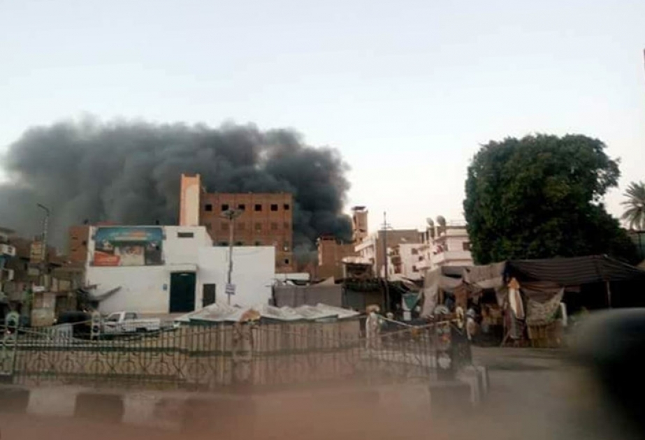 На одном из торговых рынков в провинции Асуан Египта вспыхнул пожар