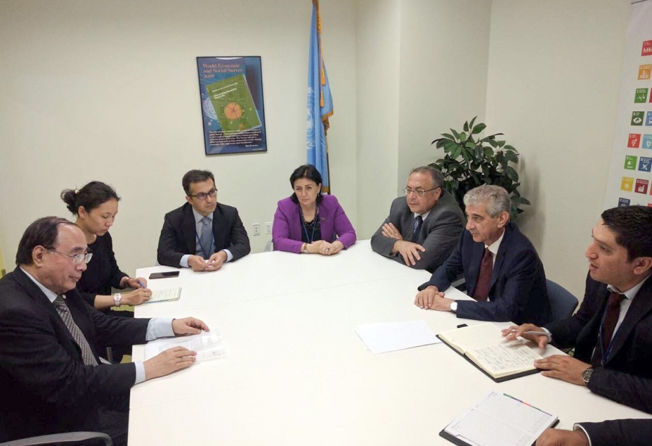 Заместитель премьер-министра Али Ахмедов встретился с заместителем генерального секретаря ООН по экономическим и социальным вопросам