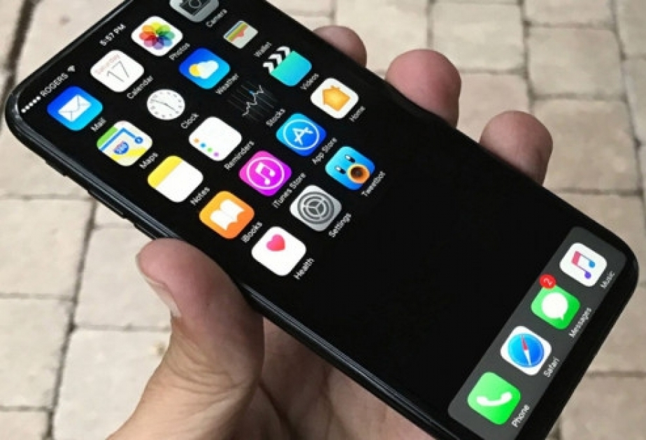 “iPhone 8” smartfonunun təqdimatı təxirə salınıb