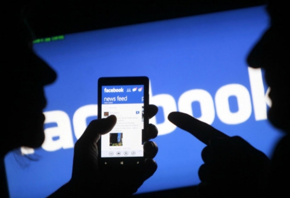 Facebook отключил чат-ботов из-за разработки собственного языка