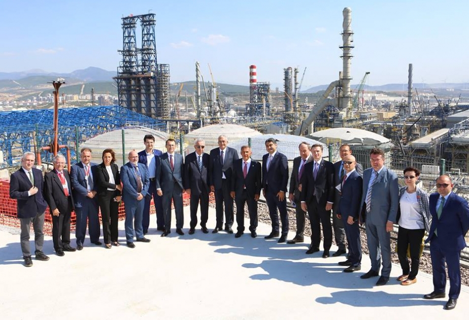 Tatarıstan Prezidenti “Star” neft emalı zavodu layihəsi ilə maraqlanıb