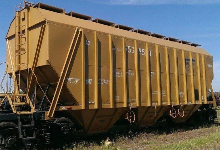 По железной дороге Баку-Тбилиси-Карс из России в Карс отправлено зерно