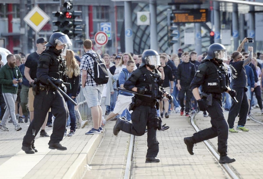 Праворадикалы напали на офис Левой партии в Хемнице
