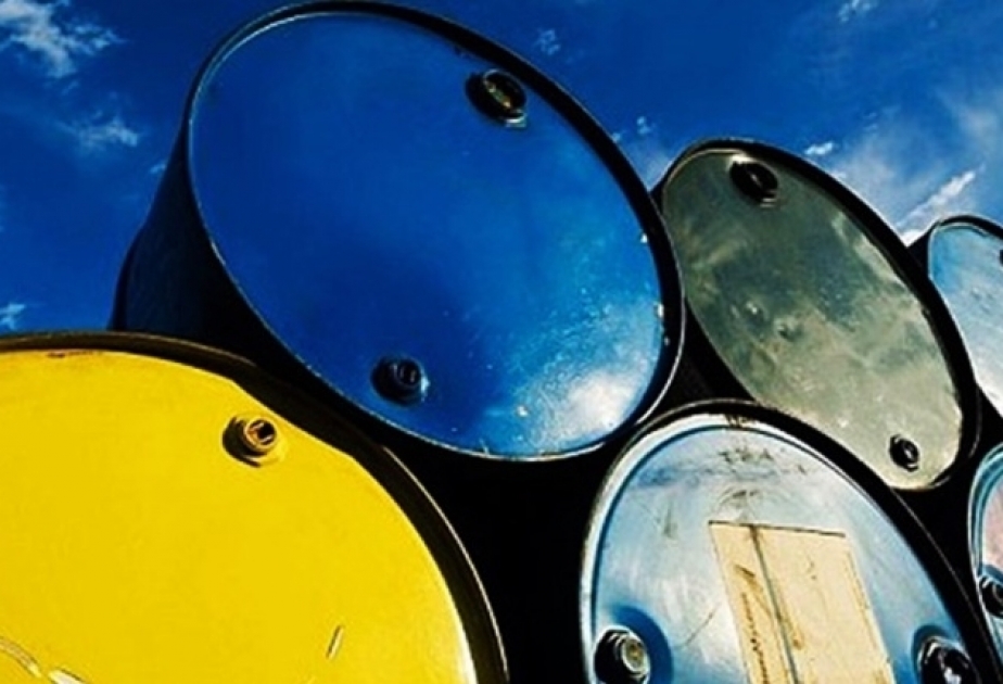 Azerbaijani oil sells for $63.3