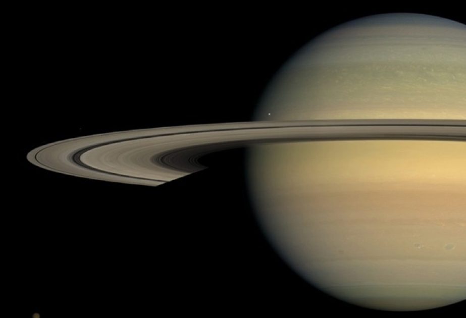 На спутнике Сатурна заметили сезонные дожди