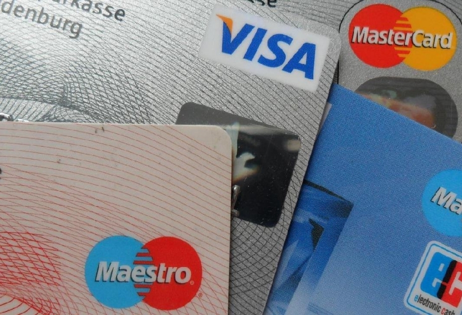 Visa и Mastercard поднимут тарифы для американских торговых сетей